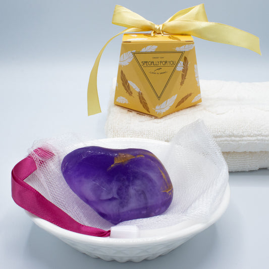 Diamantseife · Kristallseife · Amethyst mit dem Duft nach Lavendelhonig · Handmade mit ätherischen Ölen - AMADO-SelfCare