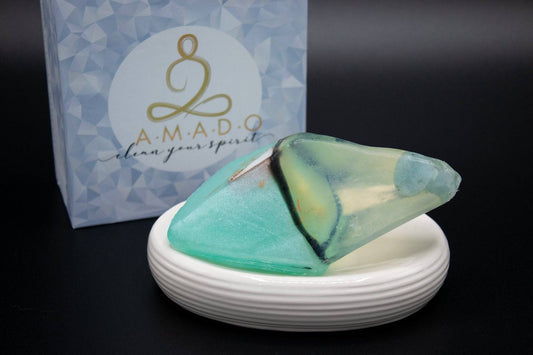 AMADO Edelsteinseife / Kristallseife „Aquamarin“ - ein besonderes Geschenk - 150g - AMADO-SelfCare